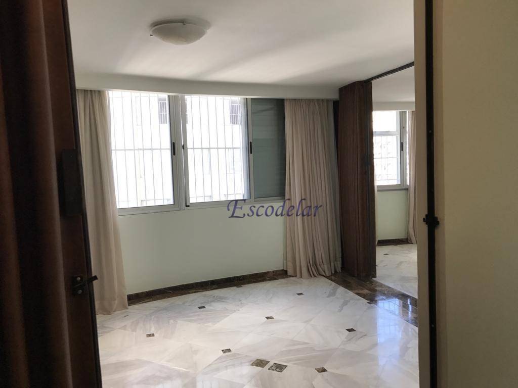 Apartamento à venda com 3 quartos, 180m² - Foto 26