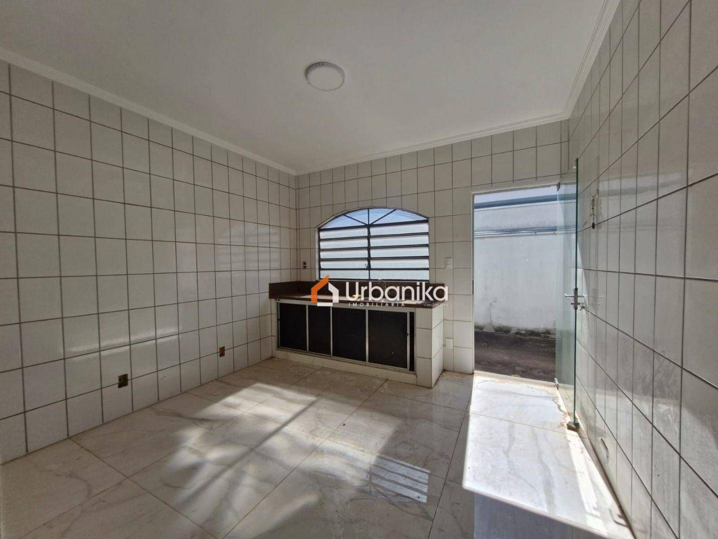 Casa, 4 quartos, 230 m² - Foto 5