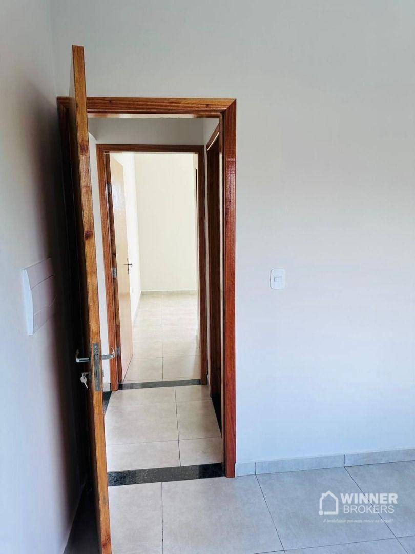 Casa à venda com 3 quartos, 96m² - Foto 9