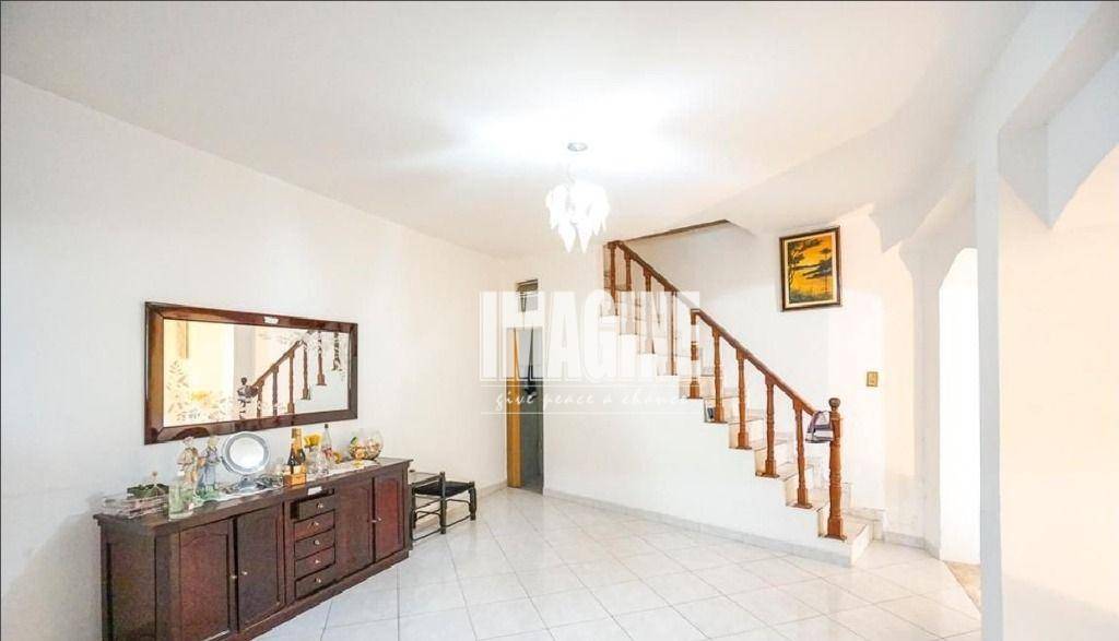 Sobrado, 6 quartos, 300 m² - Foto 4