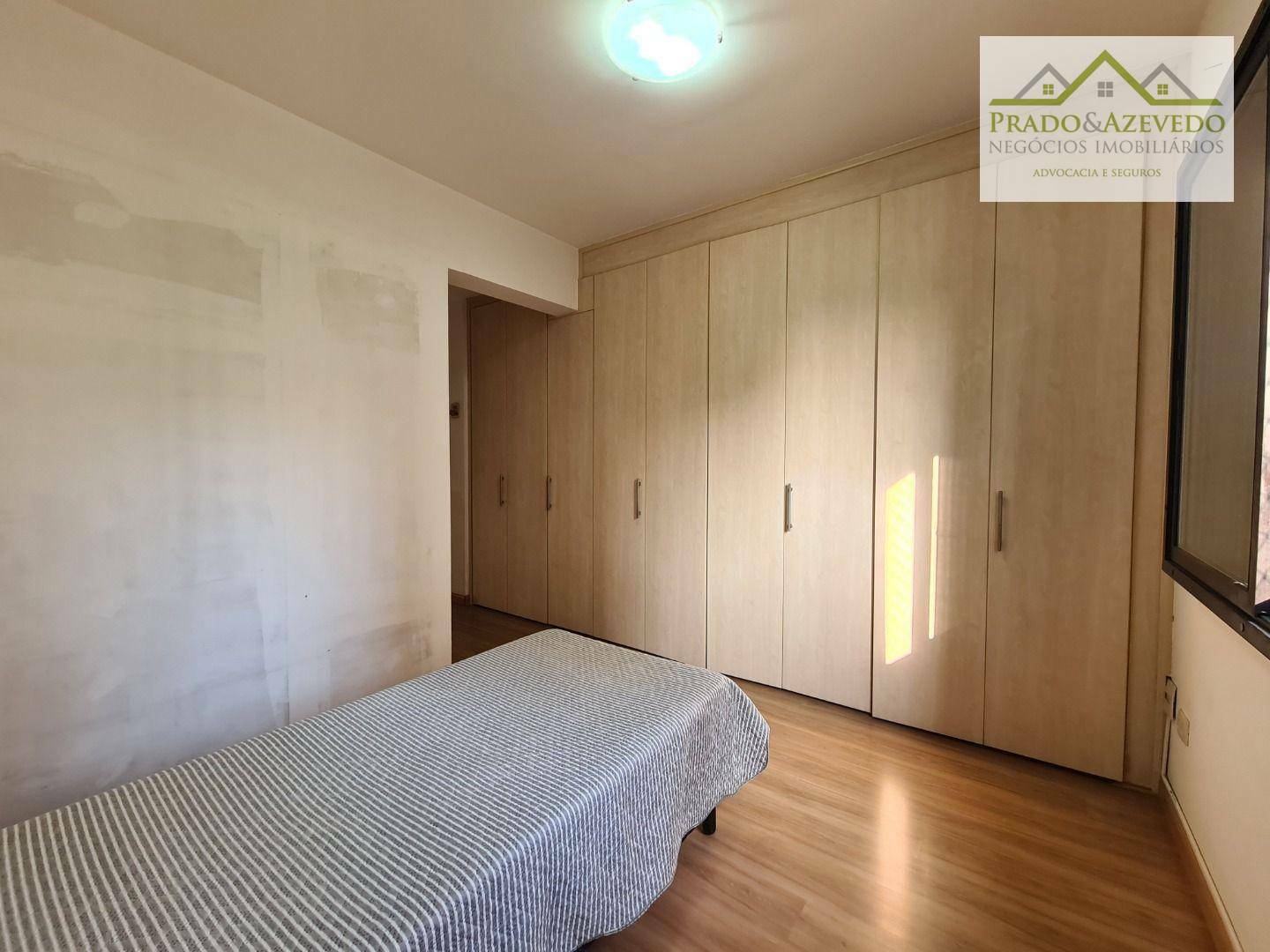 Apartamento à venda com 4 quartos, 149m² - Foto 21