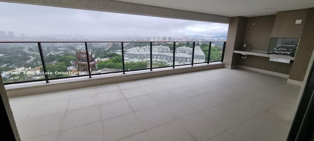 Apartamento à venda com 4 quartos, 230m² - Foto 1