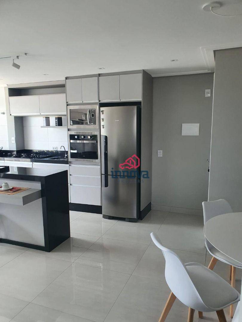 Apartamento à venda com 3 quartos, 60m² - Foto 7