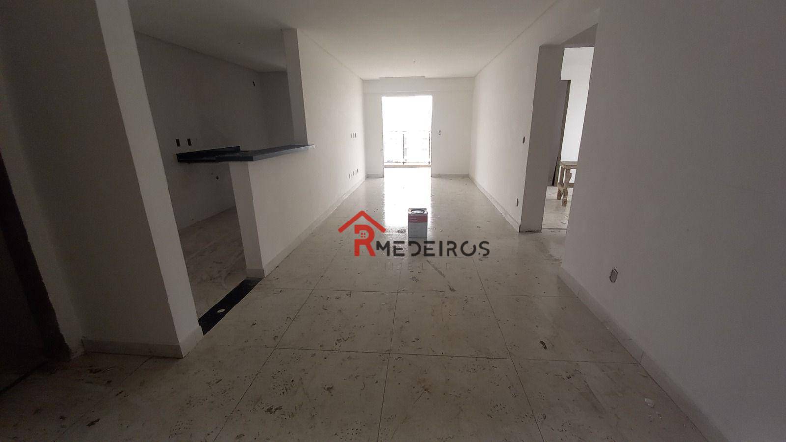 Apartamento à venda com 2 quartos, 94m² - Foto 2