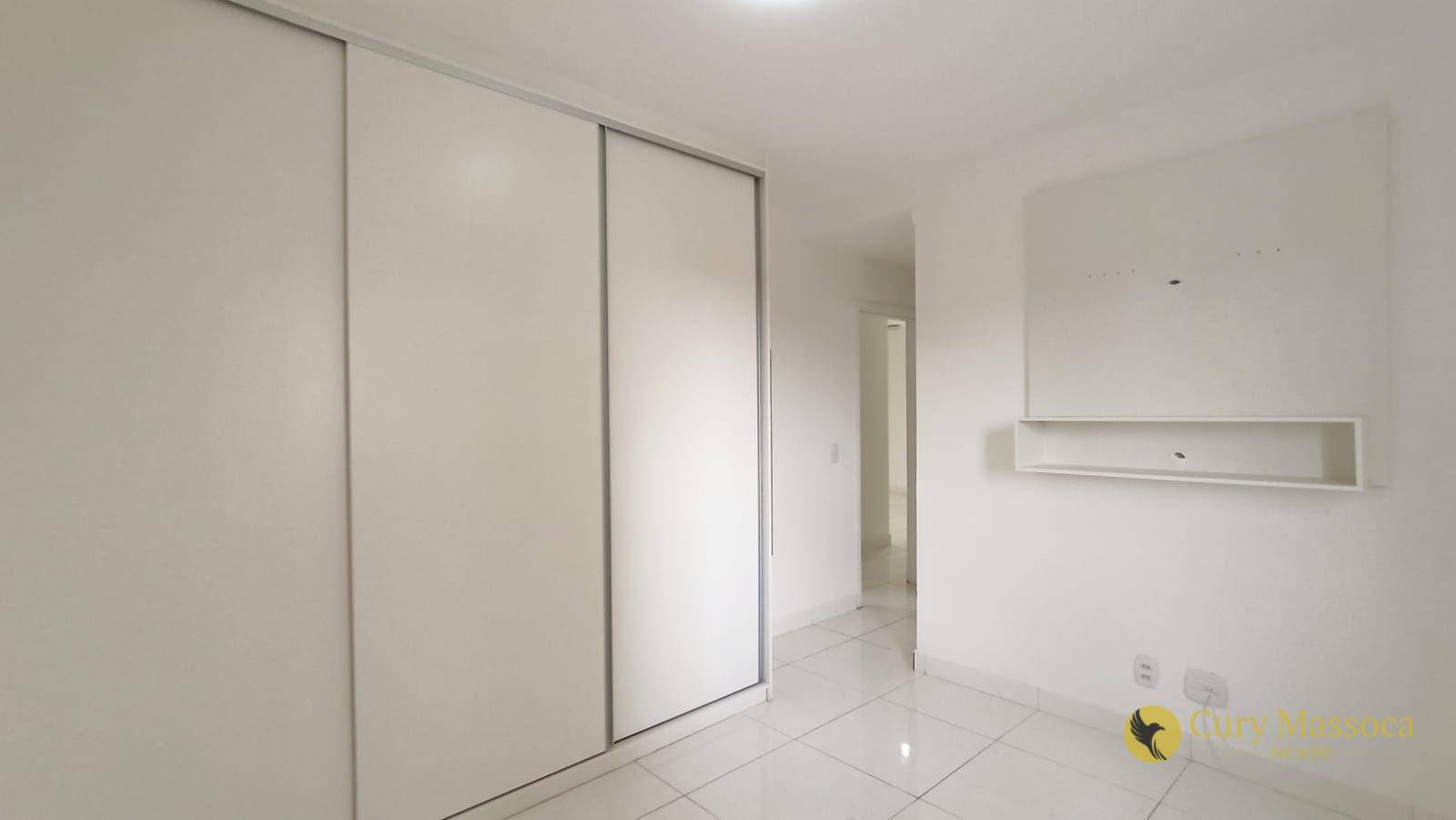 Apartamento para alugar com 3 quartos, 76m² - Foto 8