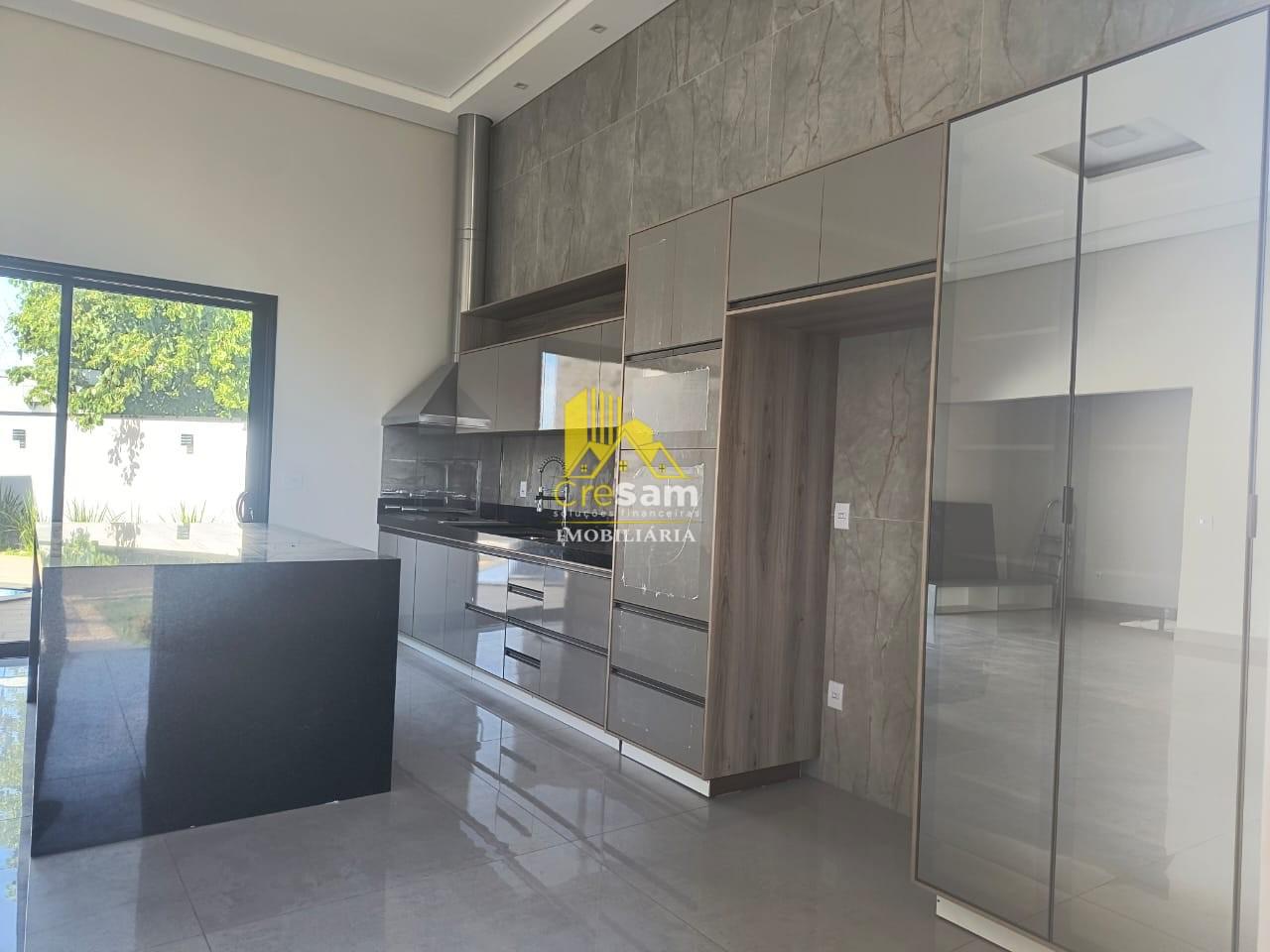 Casa de Condomínio para alugar com 3 quartos, 220m² - Foto 6