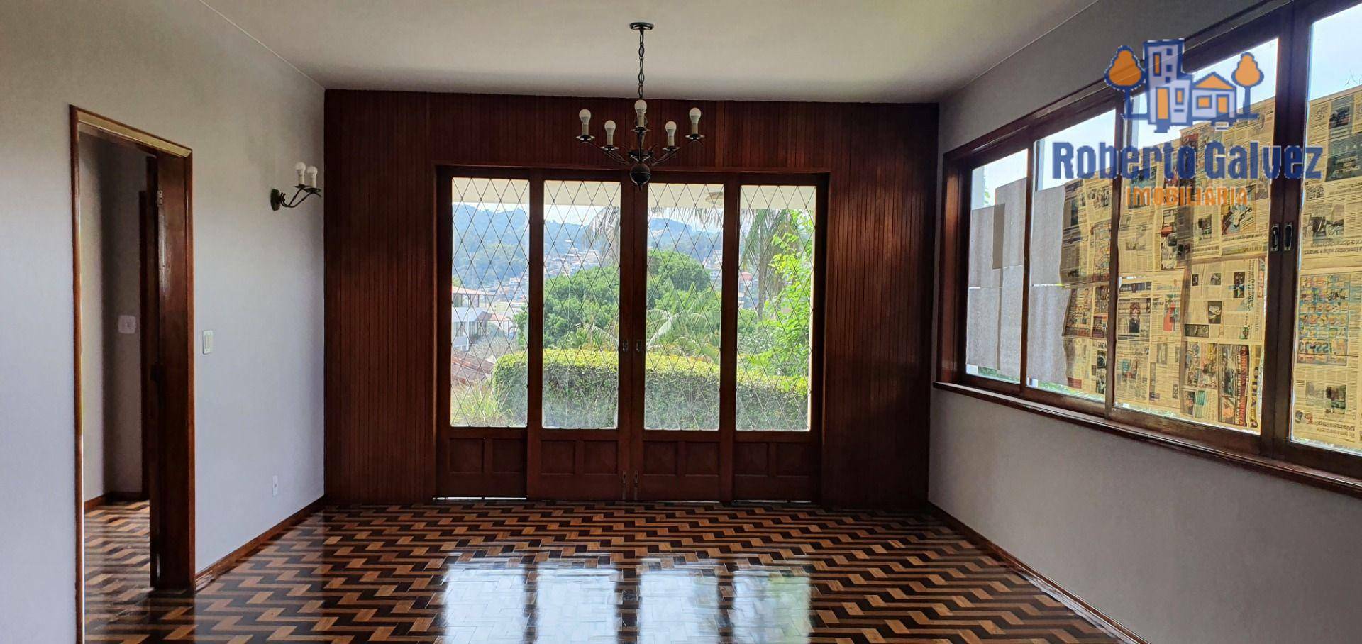 Casa à venda com 4 quartos, 281m² - Foto 10