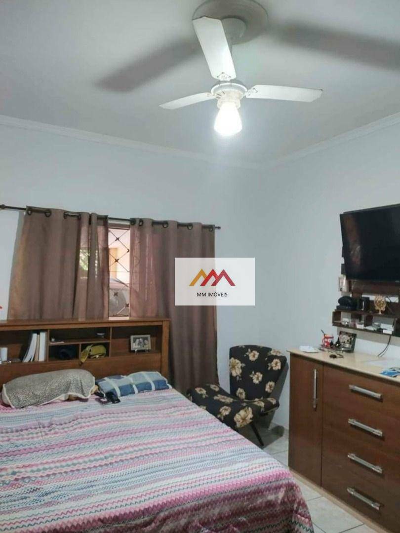 Casa à venda com 4 quartos, 150m² - Foto 3