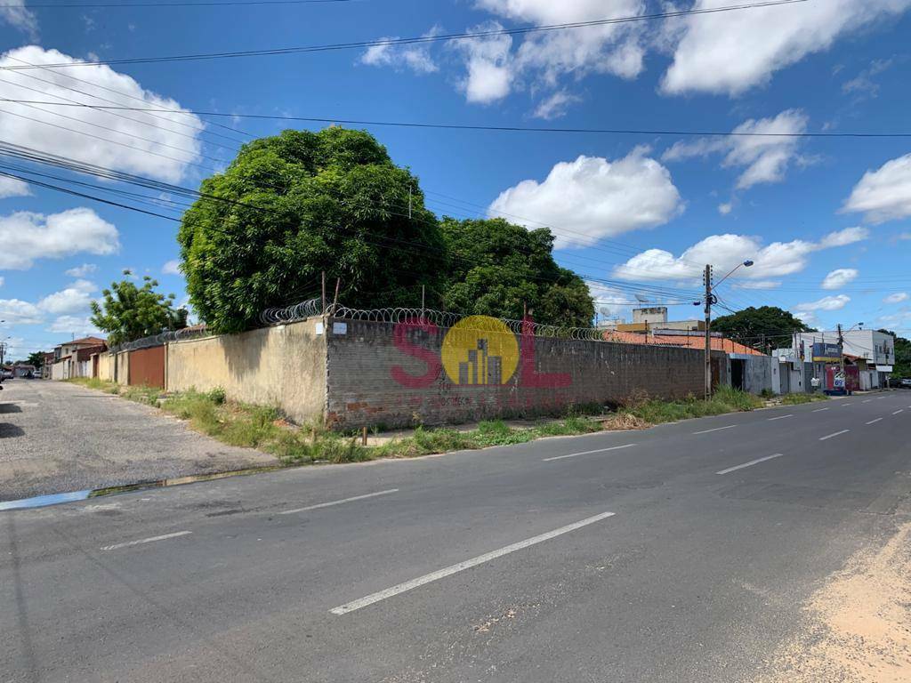 Casa, 5 quartos, 249 m² - Foto 2