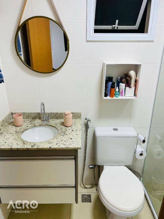 Apartamento à venda com 3 quartos, 70m² - Foto 11