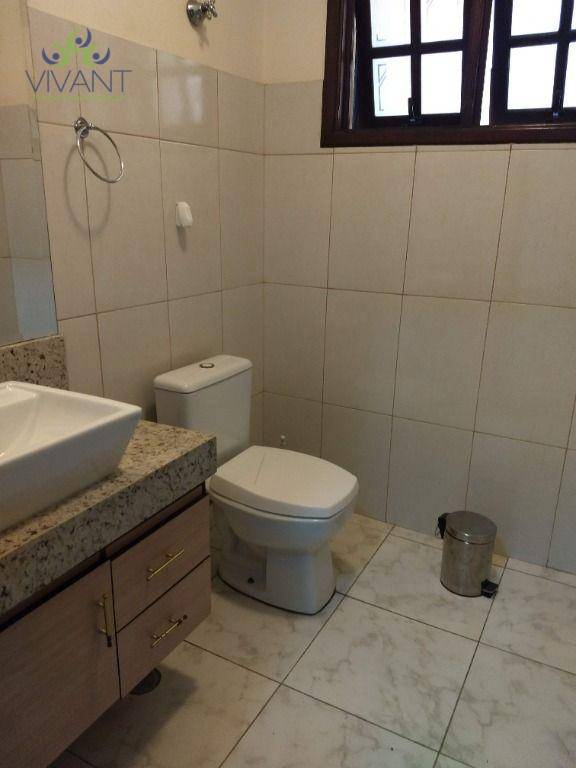 Sobrado à venda e aluguel com 3 quartos, 307m² - Foto 8