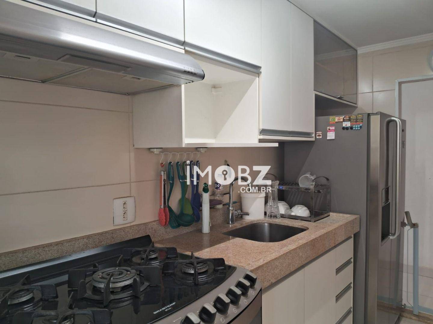 Apartamento à venda com 2 quartos, 80m² - Foto 11