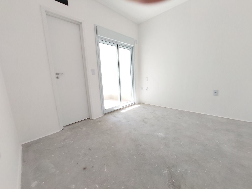 Apartamento à venda com 3 quartos, 154m² - Foto 17