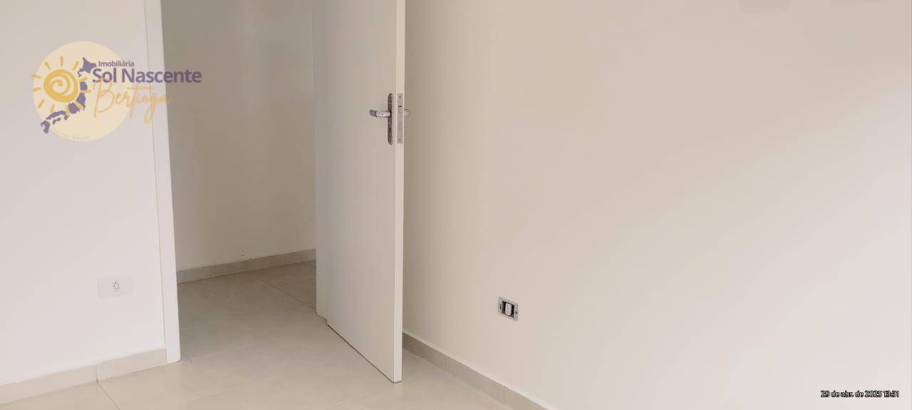 Apartamento para alugar com 2 quartos, 42m² - Foto 12
