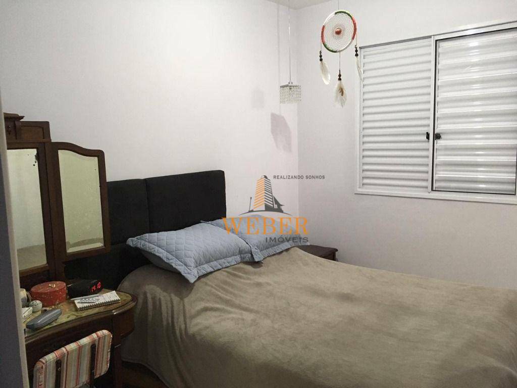 Apartamento à venda com 3 quartos, 70m² - Foto 10