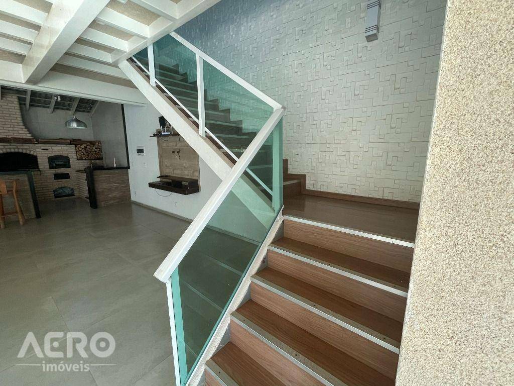 Casa de Condomínio à venda com 3 quartos, 250m² - Foto 16