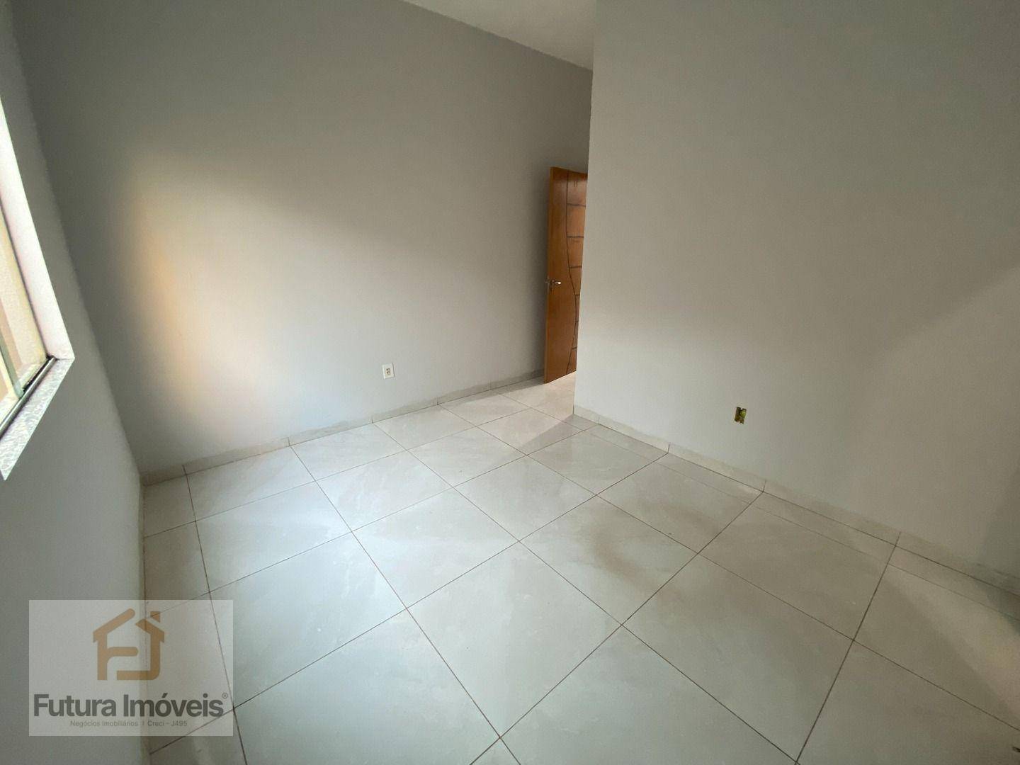 Casa para alugar com 2 quartos, 65m² - Foto 12