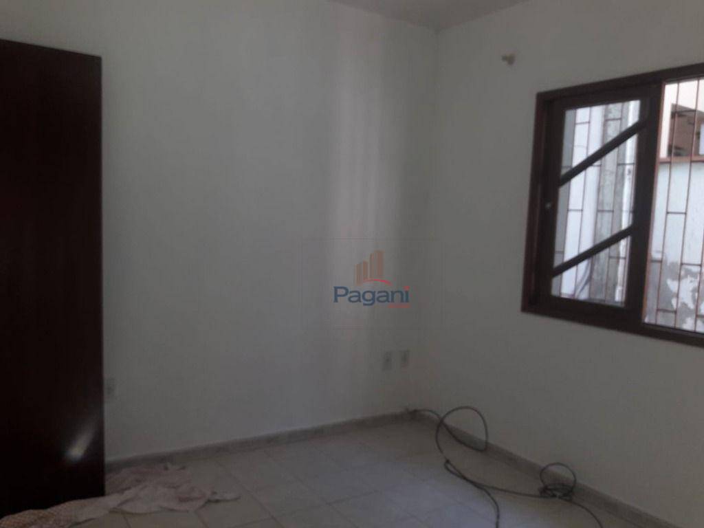 Casa à venda com 5 quartos, 160m² - Foto 26