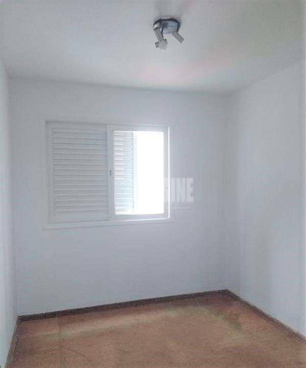 Apartamento à venda com 3 quartos, 104m² - Foto 12