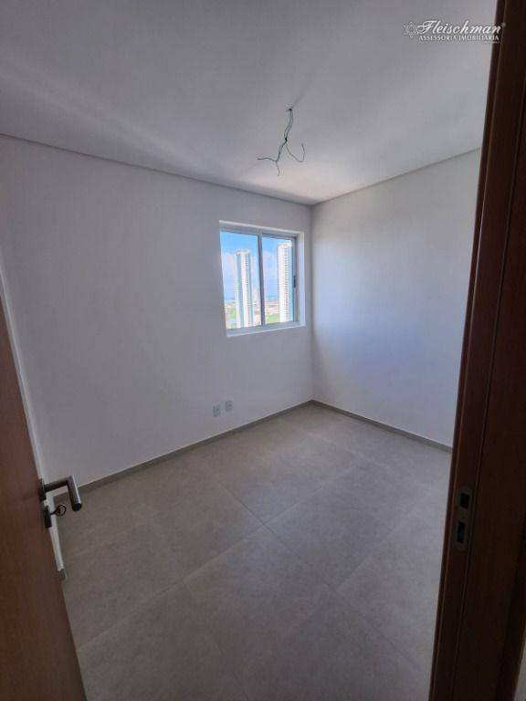 Apartamento à venda com 3 quartos, 67m² - Foto 13