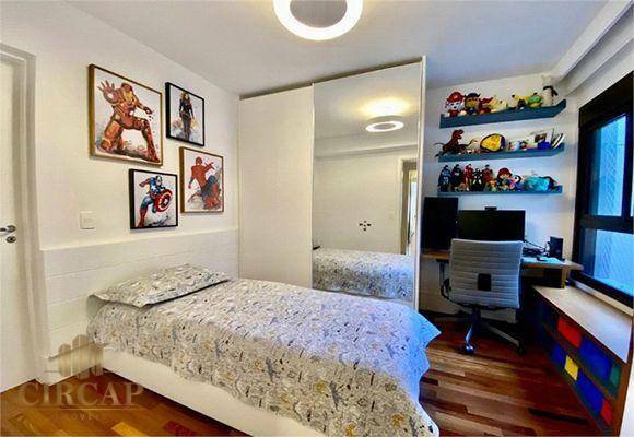 Apartamento à venda e aluguel com 3 quartos, 155m² - Foto 17