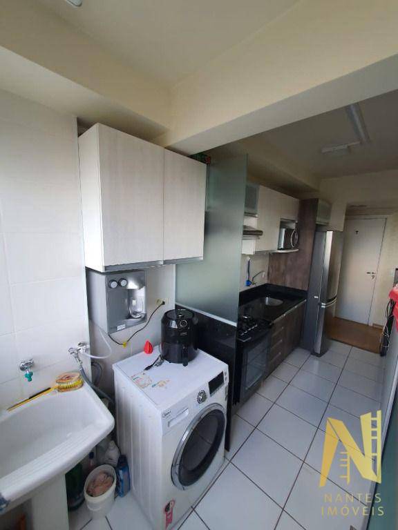 Apartamento à venda com 3 quartos, 69m² - Foto 8