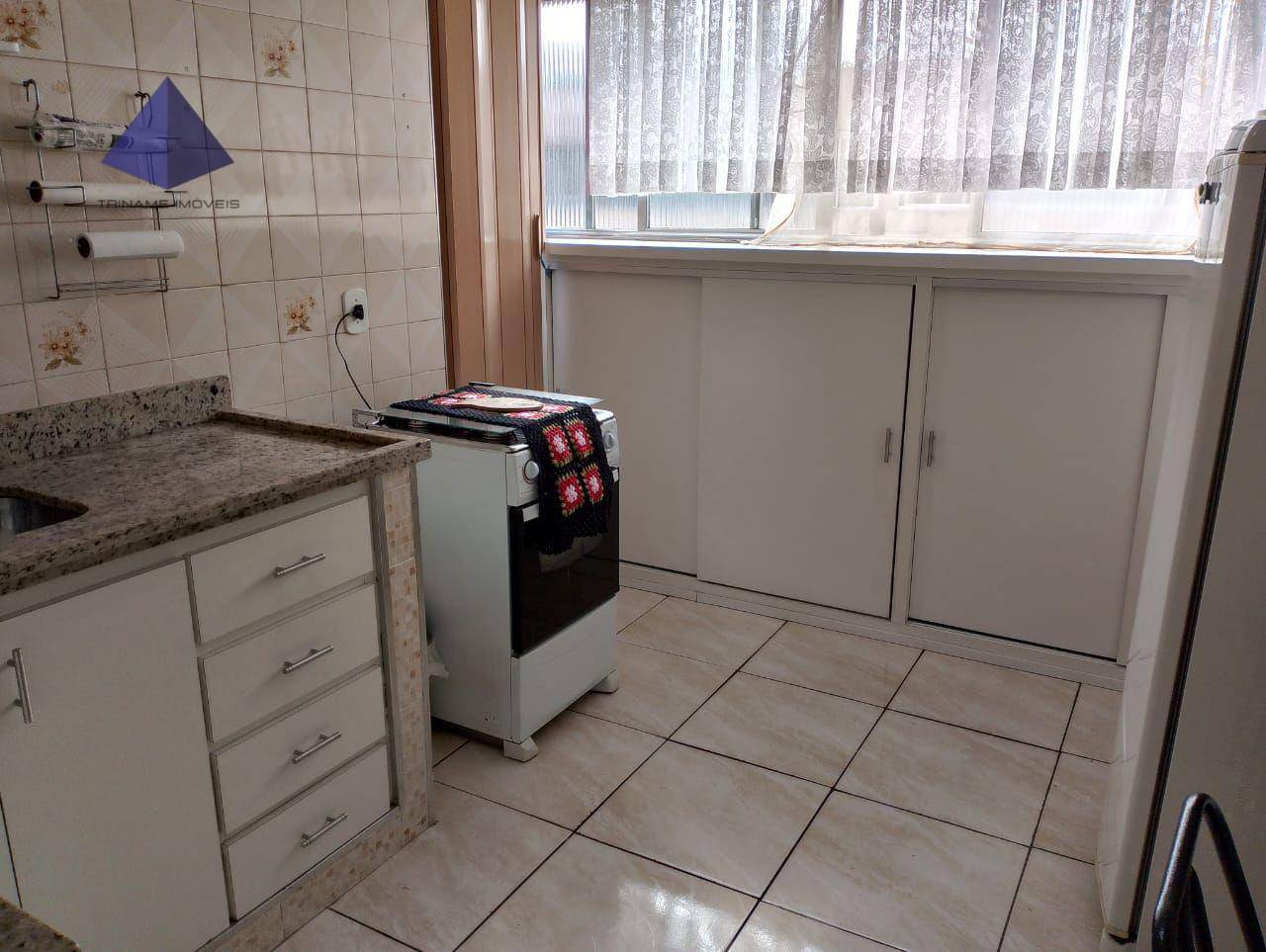 Apartamento à venda com 2 quartos, 62m² - Foto 2