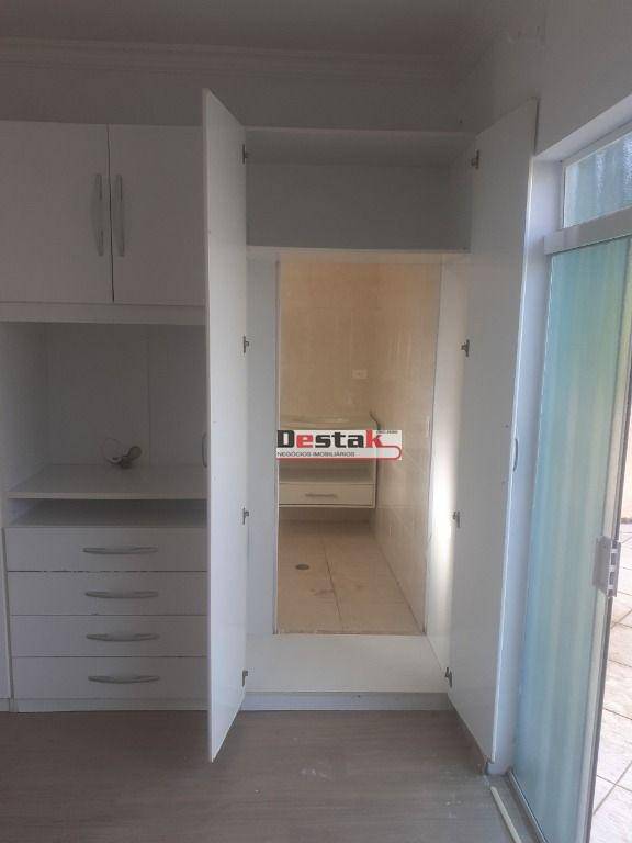 Sobrado à venda com 2 quartos, 130m² - Foto 6