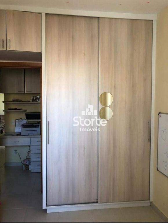 Apartamento à venda com 3 quartos, 90m² - Foto 19