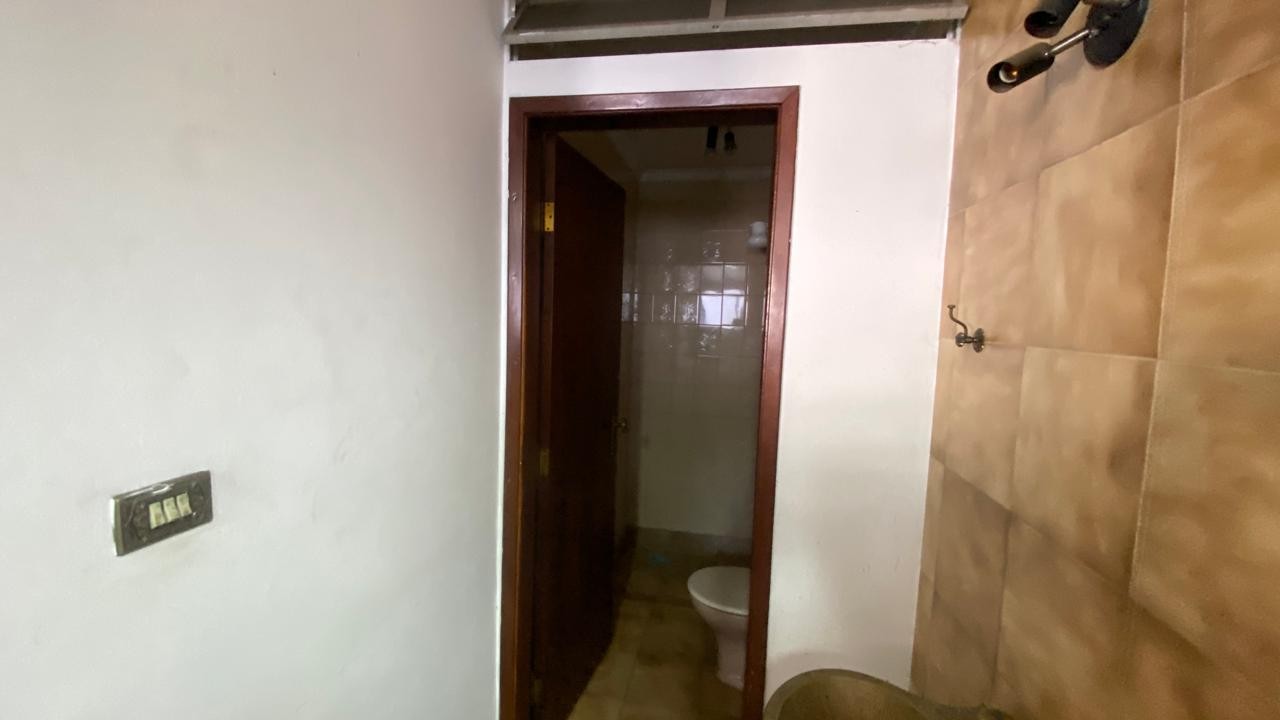 Casa para alugar com 4 quartos, 437m² - Foto 8