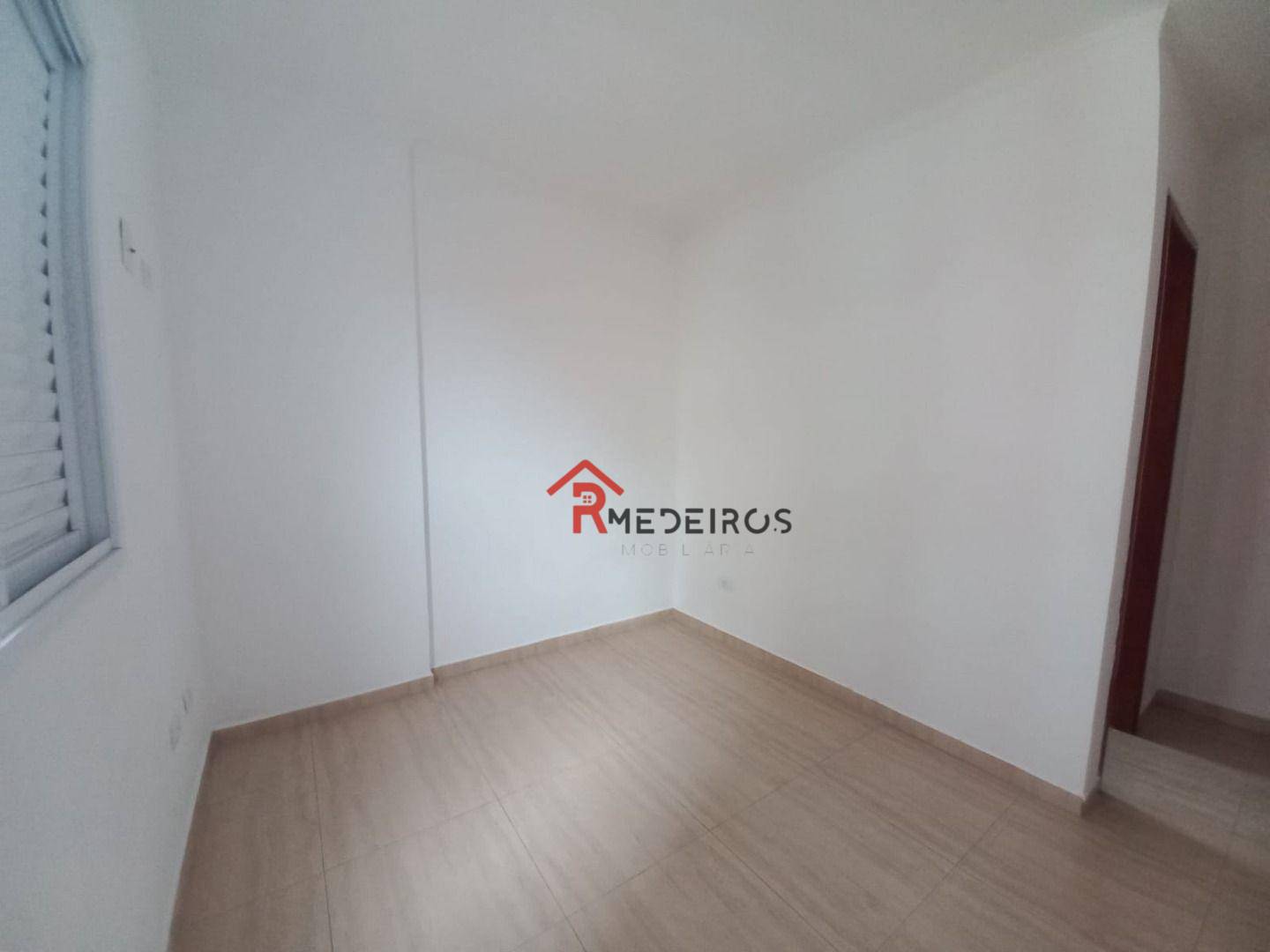 Apartamento à venda com 2 quartos, 70m² - Foto 12