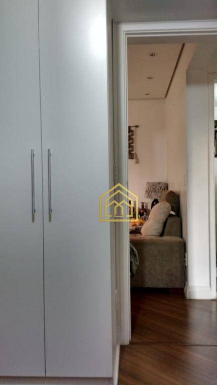 Apartamento à venda com 3 quartos, 68m² - Foto 8