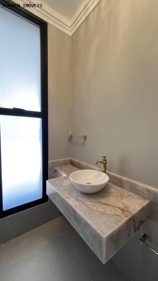 Casa de Condomínio à venda com 3 quartos, 250m² - Foto 8