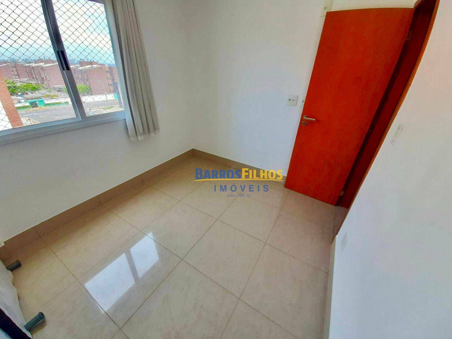 Apartamento à venda com 3 quartos, 78m² - Foto 4