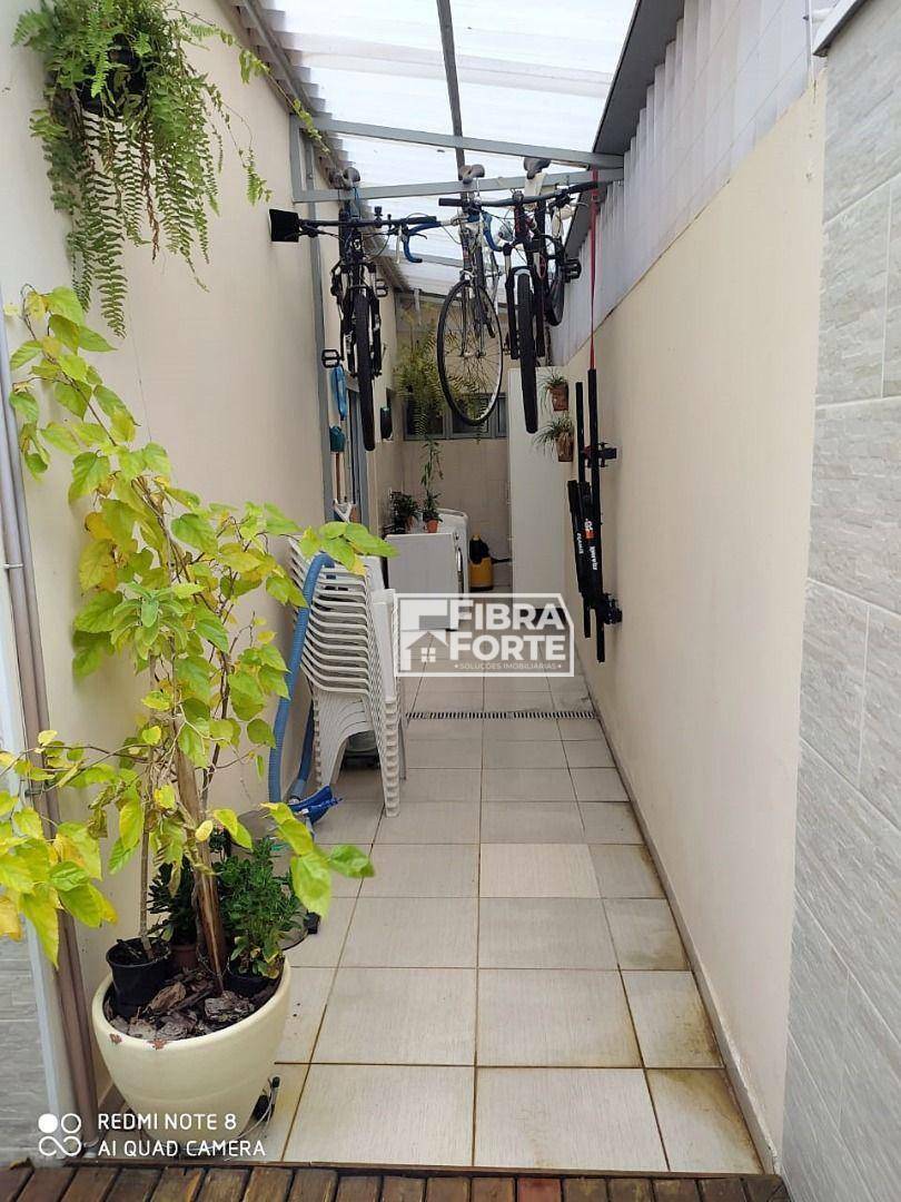 Casa à venda com 3 quartos, 119m² - Foto 25