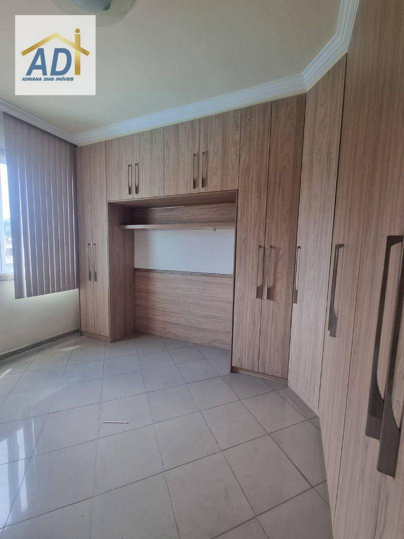 Apartamento à venda com 3 quartos, 145m² - Foto 19