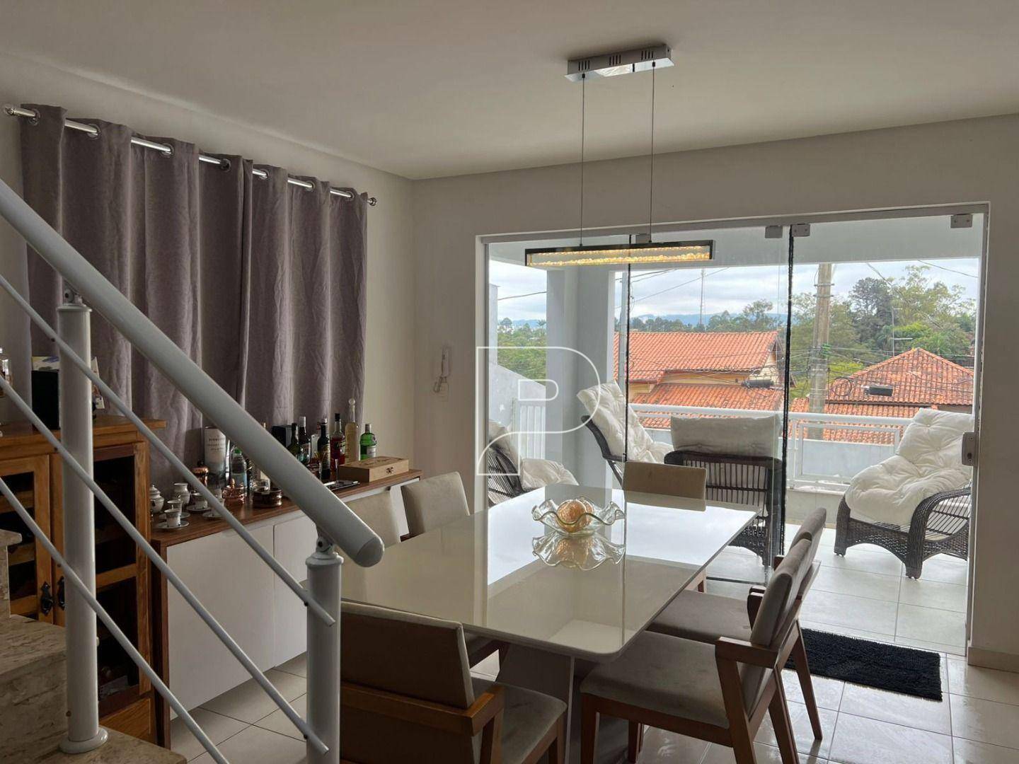 Casa de Condomínio à venda com 4 quartos, 182m² - Foto 5