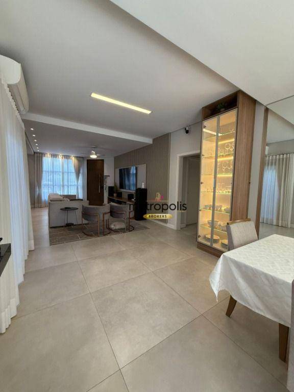 Sobrado à venda e aluguel com 4 quartos, 278m² - Foto 11