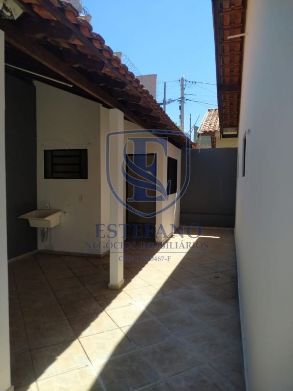 Casa para alugar com 3 quartos, 200m² - Foto 17