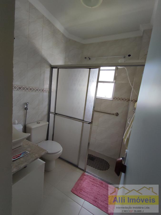 Apartamento para alugar com 2 quartos, 80m² - Foto 23