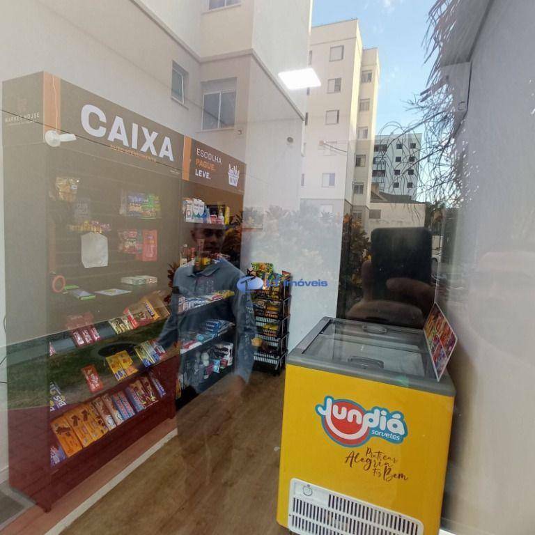 Apartamento para alugar com 2 quartos, 53m² - Foto 24