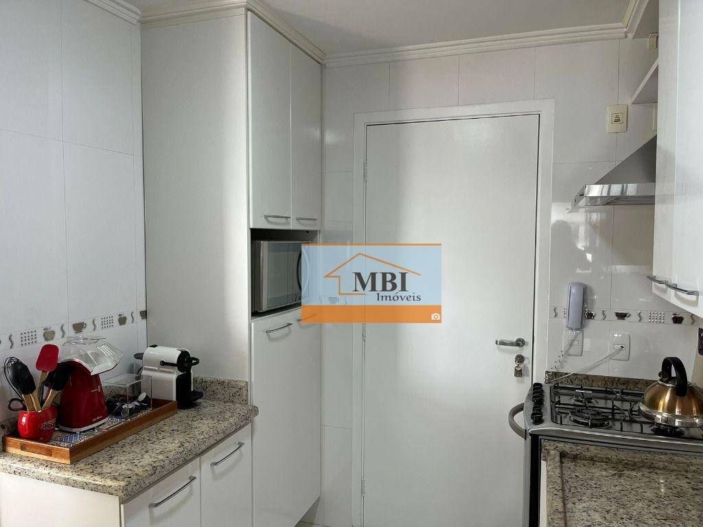 Apartamento à venda com 3 quartos, 96m² - Foto 4