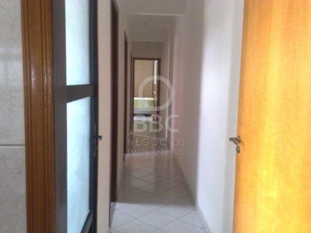 Apartamento à venda com 3 quartos, 95m² - Foto 8