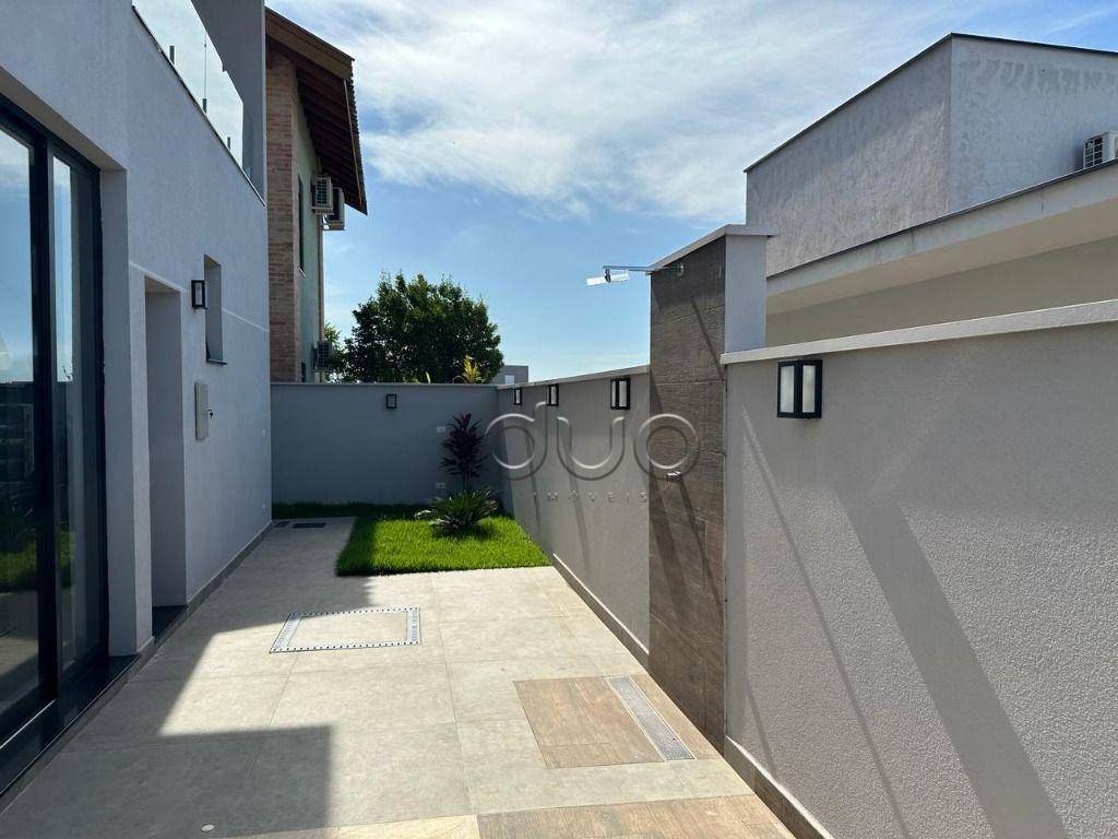 Casa de Condomínio à venda com 3 quartos, 227m² - Foto 28