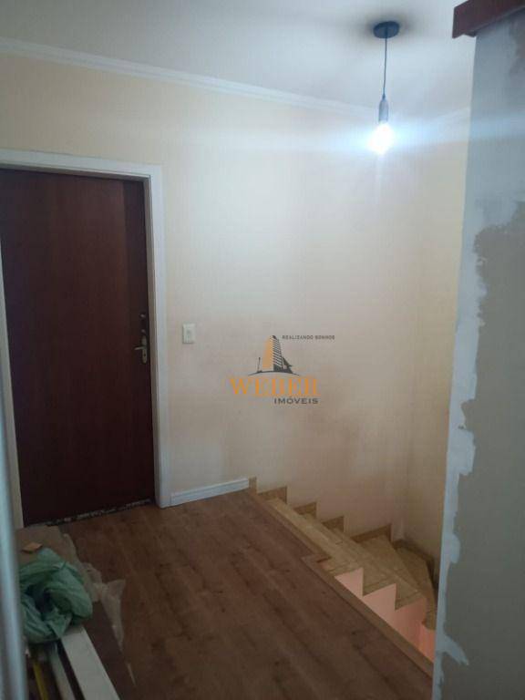 Sobrado à venda com 3 quartos, 160m² - Foto 3