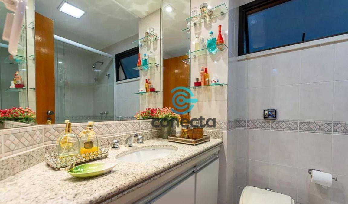 Apartamento à venda com 4 quartos, 329m² - Foto 11