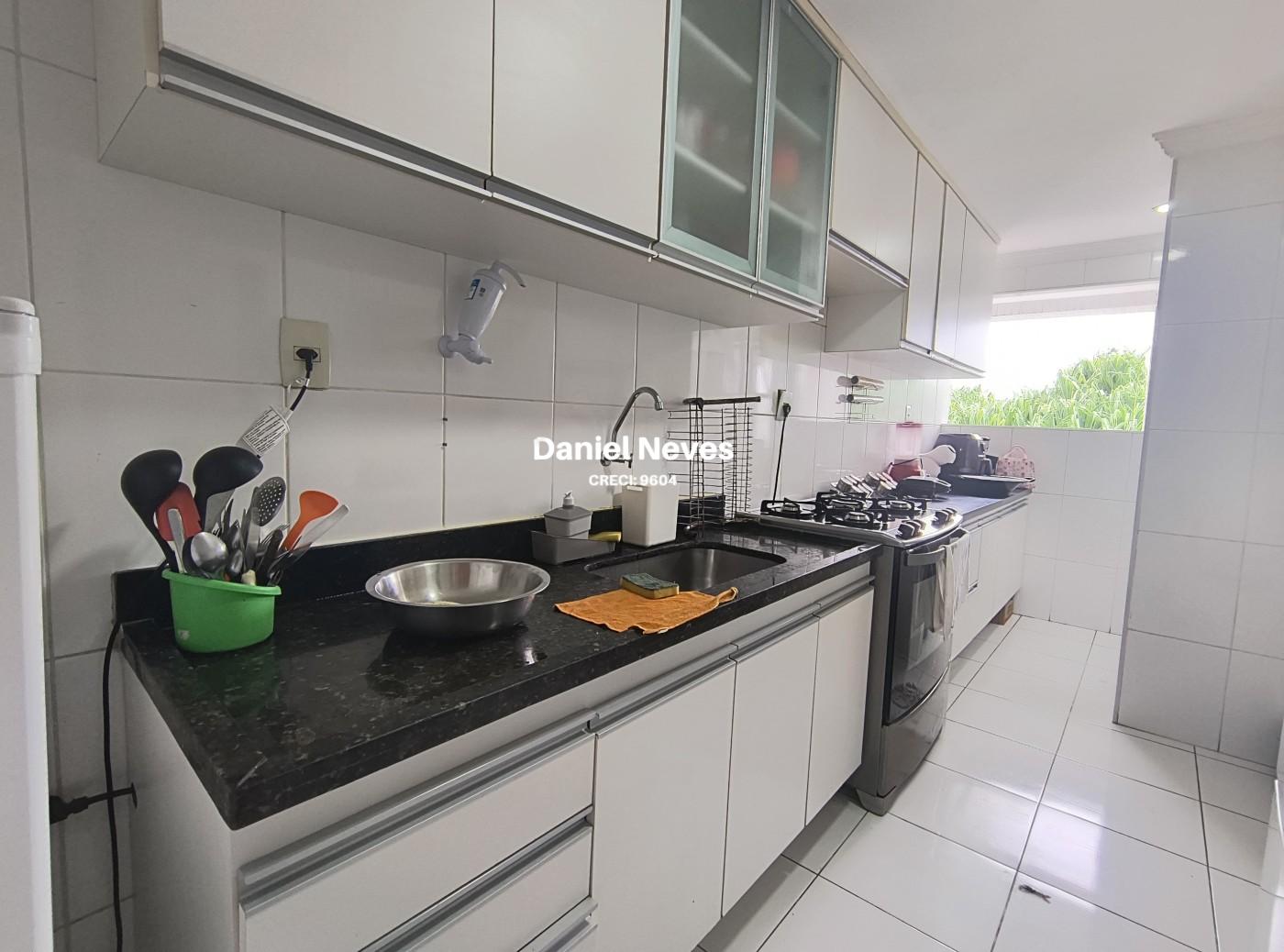Apartamento à venda com 3 quartos, 82m² - Foto 3