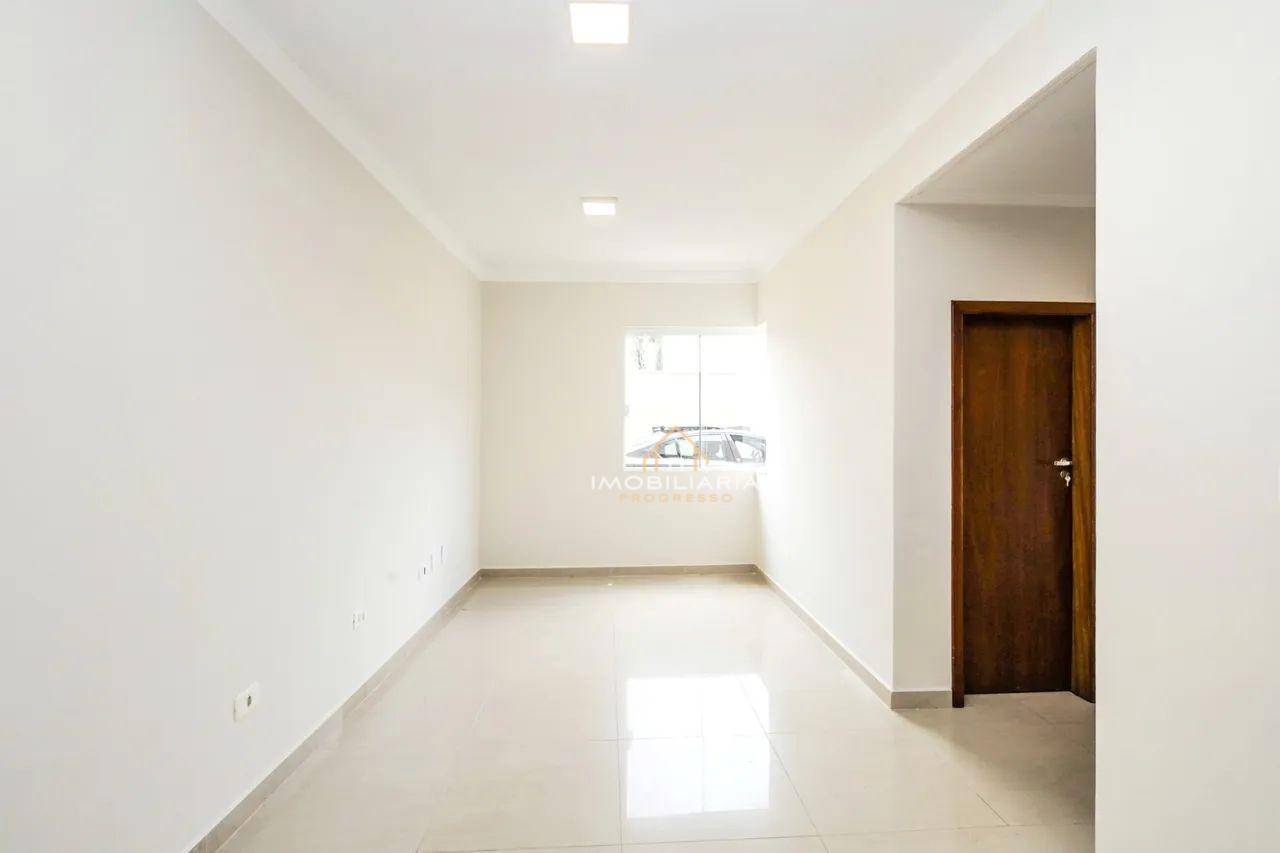 Sobrado à venda com 3 quartos, 120m² - Foto 2