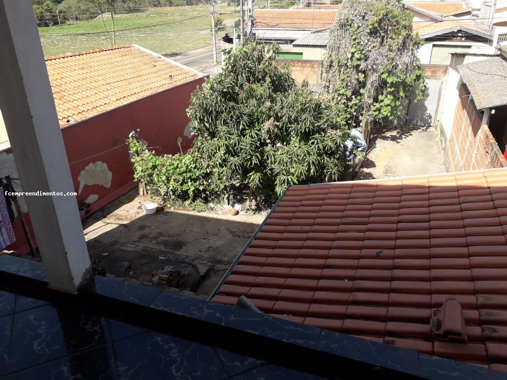 Sobrado à venda com 2 quartos, 250m² - Foto 2