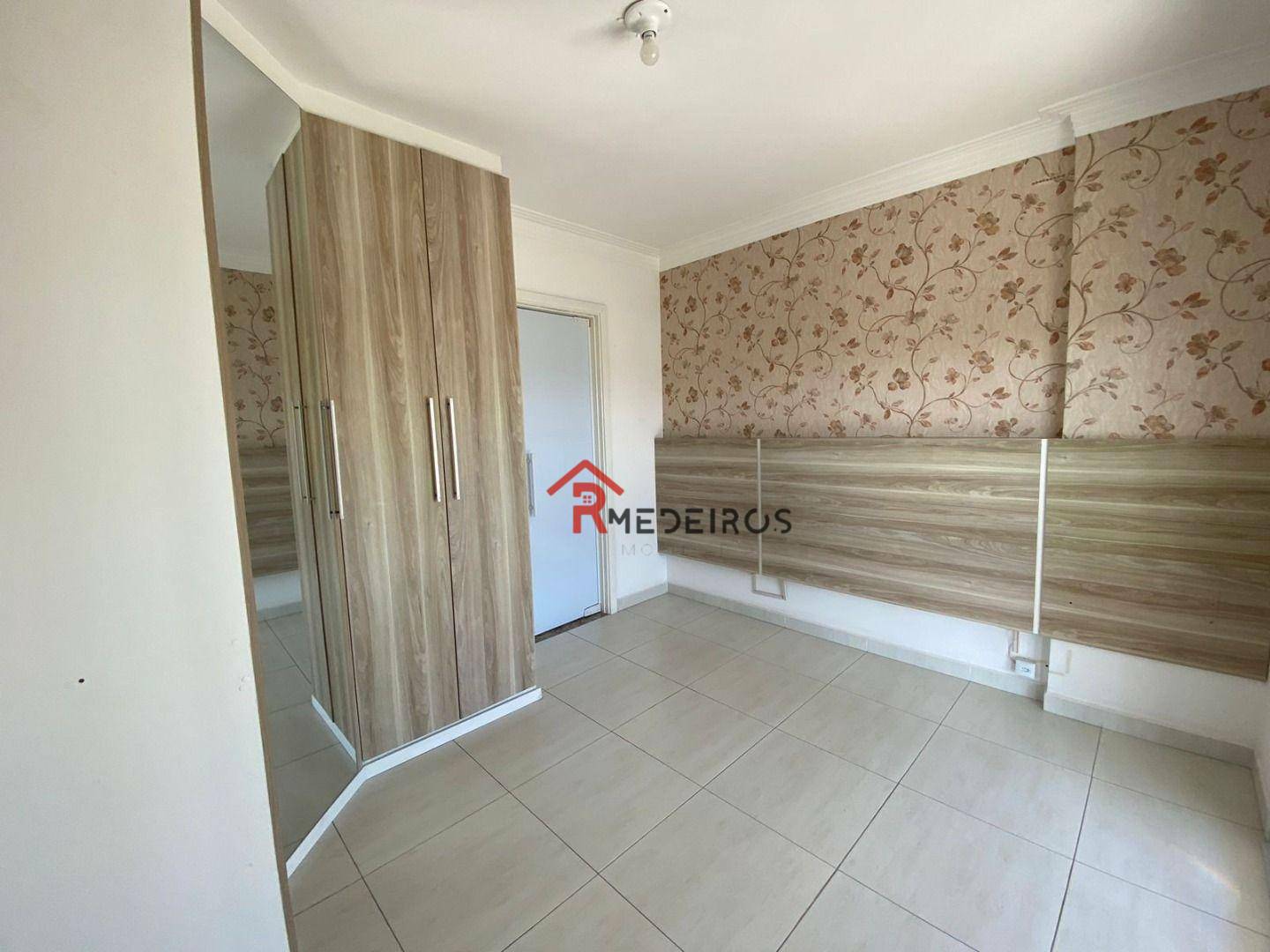 Apartamento à venda com 2 quartos, 92m² - Foto 12